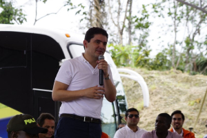 Vicepresidente y Ministro de Vivienda presidieron la entrega de 565 casa en la Ciudadela San Antonio