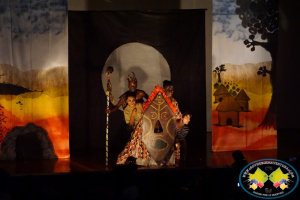 Se realizó con éxito la obra de teatro Griots, Cuentos Africanos 