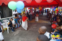 Más sonrisas para la niñez de la Comuna 8  