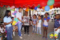 Más sonrisas para la niñez de la Comuna 8  