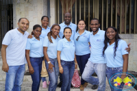 Más sonrisas para la niñez de la Comuna 8  