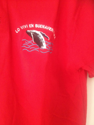 Llegaron las camisetas bordadas en Buenaventura 