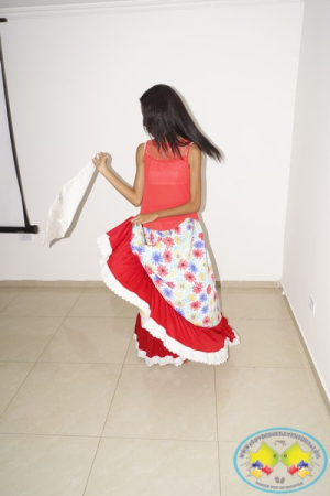 Avanza preparación de candidatas al Reinado Señorita Buenaventura Folclor 2016