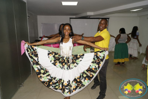 Avanza preparación de candidatas al Reinado Señorita Buenaventura Folclor 2016
