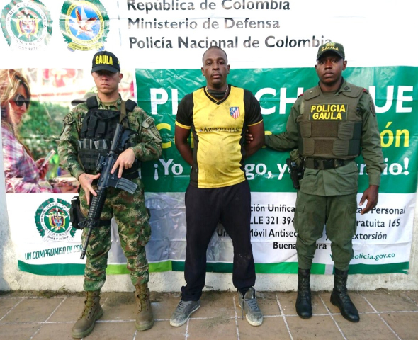 En operaciones conjuntas entre el GAULA de la Policía Nacional y de La Armada, fueron capturados alias 
