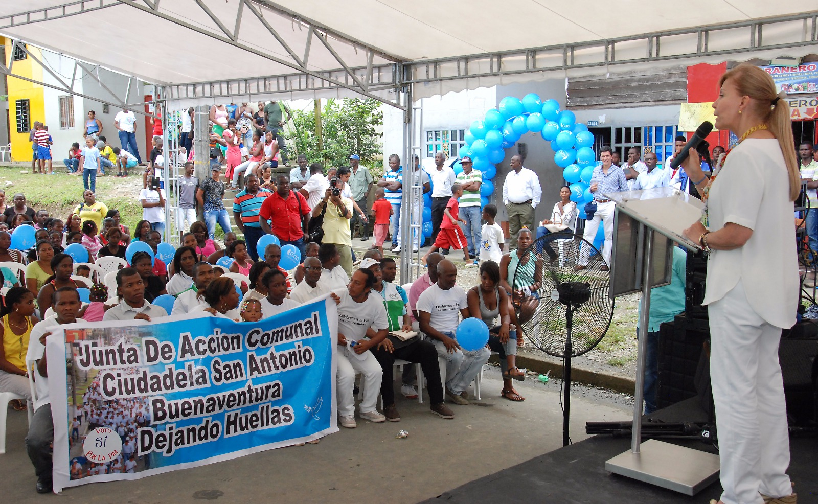 Gobernadora Dilian protocolizó entrega de subsidios de gas a más de cinco mil hogares de Buenaventura
