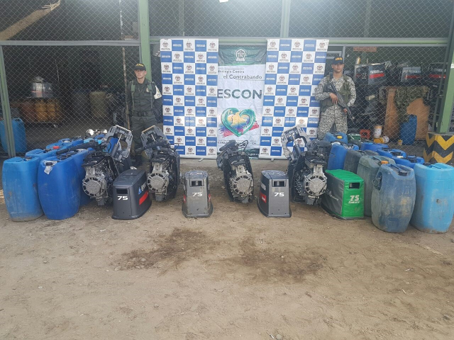 La Armada Nacional incautó combustible y más de media tonelada de cocaína en Nariño