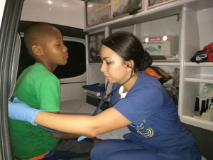La Armada Nacional rescató 34 náufragos y continúa en la búsqueda de una persona en el pacífico chocoano