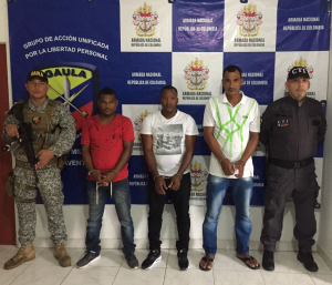 La Armada Nacional recupera embarcación hurtada en aguas del pacífico colombiano