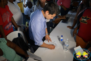 Platoneras y comerciantes de productos en la galería José Hilario López de Pueblo Nuevo levantaron la protesta que realizaban