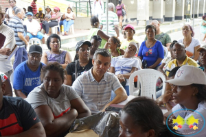 Platoneras y comerciantes de productos en la galería José Hilario López de Pueblo Nuevo levantaron la protesta que realizaban
