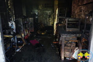 Bomberos voluntarios atendieron incendio estructural en la calle 5ª por el sector de la curva 