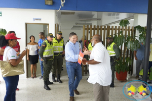 El candidato a la Vicepresidencia de la República, Juan Carlos Pinzón, estuvo en la Ciudadela San Antonio