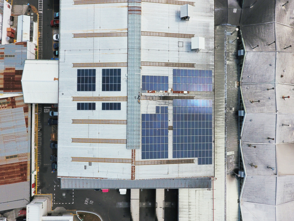 Celsia instala primer techo solar en Costa Rica