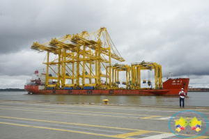 Arribaron a la Sociedad Portuaria Buenaventura 3 nuevas grúas pórtico para mejorar su atención a buques portacontenedores