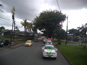 Policía realizó caravana de la alegría, Niños Felices y Cero Quemados con pólvora