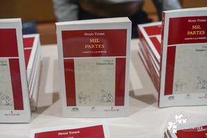 Hugo Tovar presentó su libro Mil Partes, Canto a la Poesía