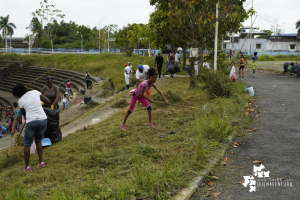 Liderada por el Gestor Social, se realizó la jornada de limpieza en el polideportivo El Cristal