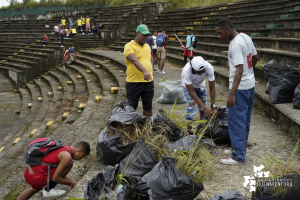 Liderada por el Gestor Social, se realizó la jornada de limpieza en el polideportivo El Cristal