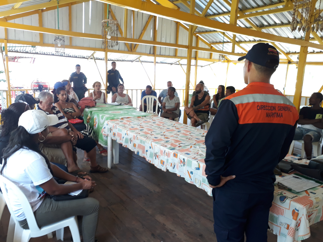 #Pacífico La Dimar y la Alcaldía avanzan en el ordenamiento de playas en Bahía Solano