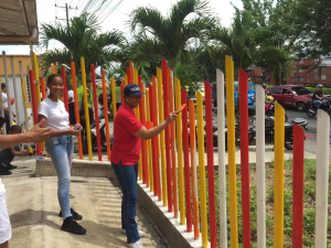Con apoyo del comercio y la comunidad en general se realizó jornada de pintura en la biblioteca distrital Torre Fuerte del barrio Grancolombiana