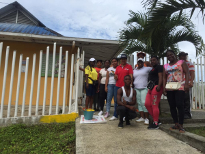 Con apoyo del comercio y la comunidad en general se realizó jornada de pintura en la biblioteca distrital Torre Fuerte del barrio Grancolombiana