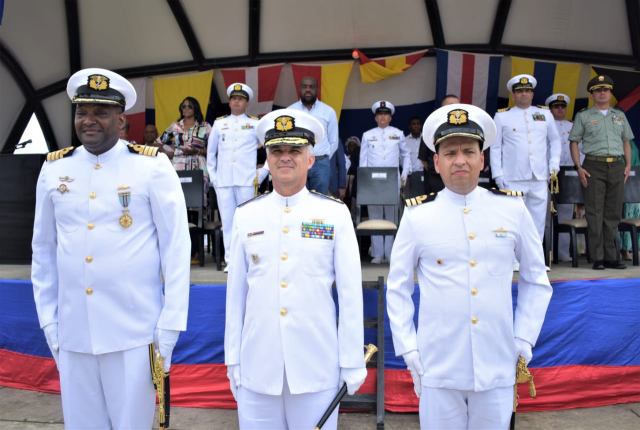 El coronel Wisner Paz, asumió como nuevo Comandante de la Brigada de Infantería de Marina No. 2