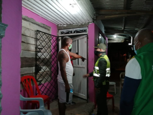 La Alcaldía Distrital de Buenaventura y Policía realizaron brigadas nocturnas para hacer cumplir el aislamiento preventivo durante el fin de semana