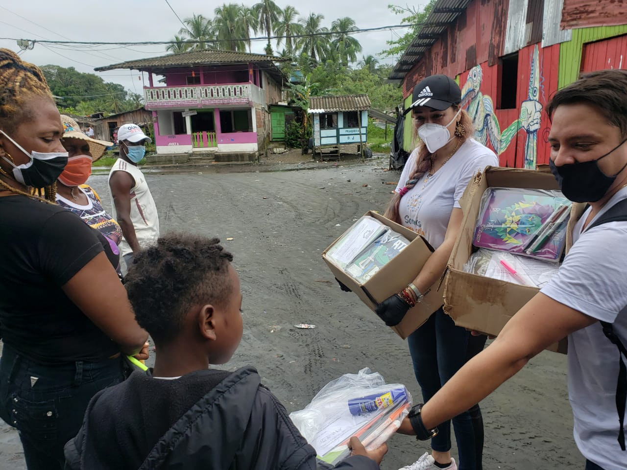 El Gobierno departamental lideró jornada humanitaria con las comunidades de Juanchaco, Ladrilleros y La Barra