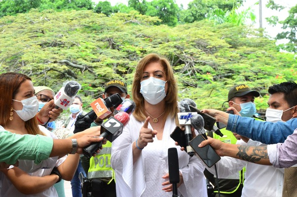 Gobernadora señala que el Valle seguirá con el modelo ‘acordeón’ y si no aumentan casos continuará la reactivación económica