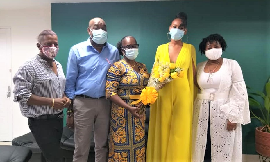 La Alcaldía Distrital de Buenaventura le da su apoyo a la Señorita Valle, Angie Patricia Cuero, un referente de la juventud bonaverense