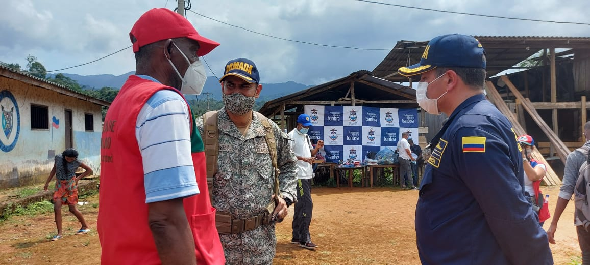 Autoridades militares y civiles garantizaron seguridad he hicieron posible el retorno de familias indígenas desplazadas en Bahía Solano, Chocó