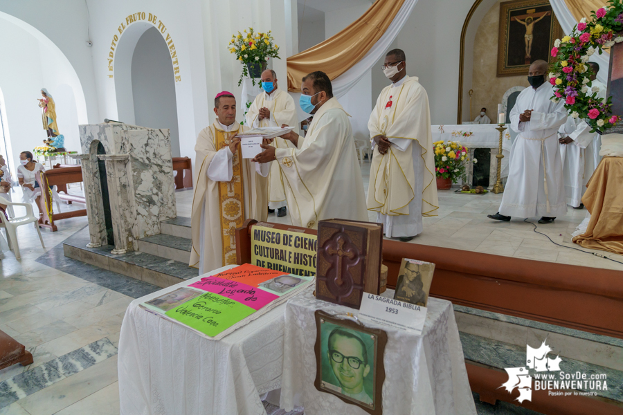 Autoridades y comunidad de Buenaventura conmemoraron el 49 aniversario del fallecimiento del Monseñor Gerardo Valencia Cano
