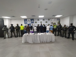 12 personas capturadas fue el resultado de un operativo realizado por más de 200 hombres de la Fuerza Pública en Buenaventura