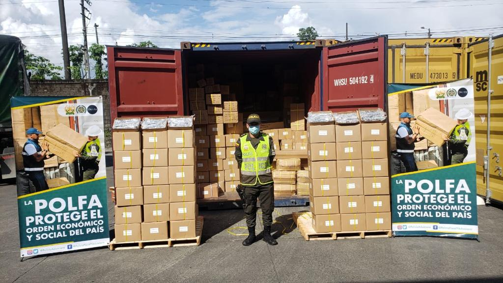 La POLFA realizó la aprehensión de un contenedor con elementos de metal