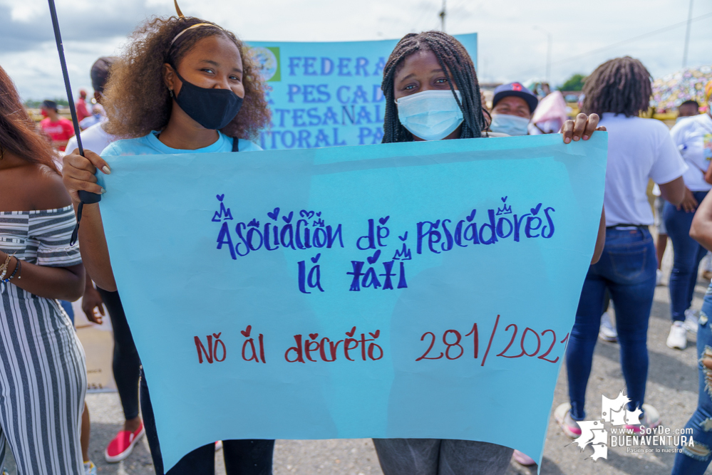 Sector pesquero de Buenaventura marchó contra el Decreto 282 de 2021 que restringe la pesca del toyo y otras especies