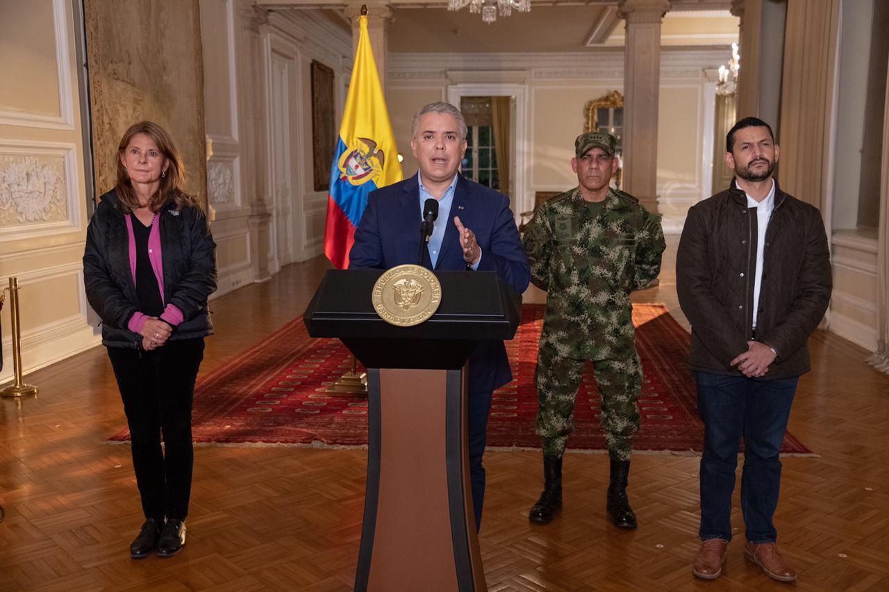 ‘No vamos a permitir que las vías de hecho, la destrucción de bienes públicos y privados o el mensaje de odio tengan cabida en nuestro país’, advierte Presidente Duque