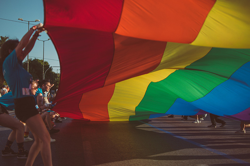 En el mes del Orgullo LGBTIQ+, estos son los mejores lugares para una “GAYCATION”