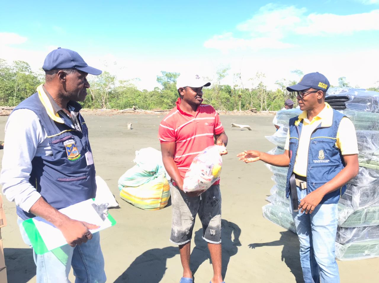 La Alcaldía Distrital de Buenaventura llevó el fin de semana ayudas humanitarias al sector turístico de La Barra 
