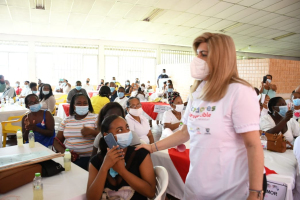 En Buenaventura la solidaridad se sirve en 19 "Comedores Invencibles" que atienden 4.780 personas vulnerable