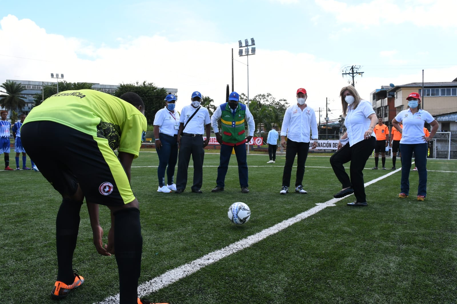 Con el Torneo Distrital ‘Valle Oro Puro’ se inauguraron las canchas de Montechino y R9 en Buenaventura
