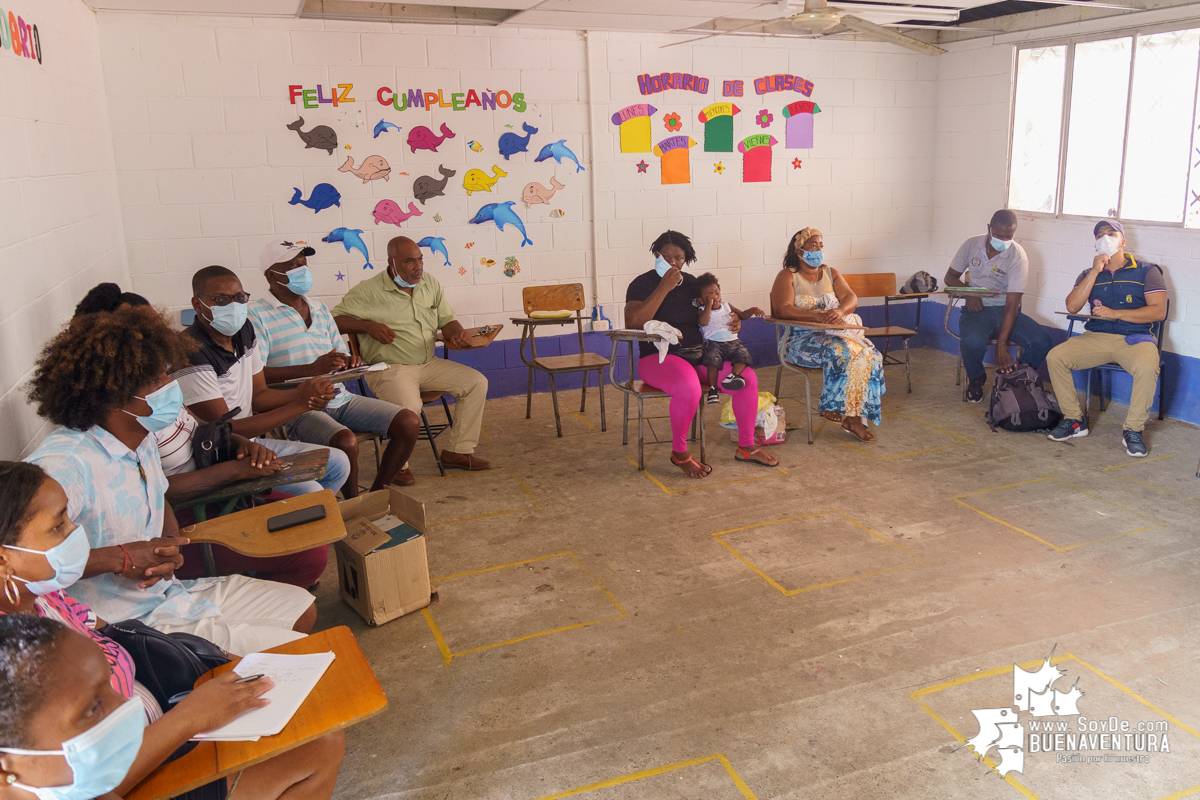 Consejos comunitarios de Juanchaco, Ladrilleros y La Barra se reunieron con el alcalde distrital de Buenaventura