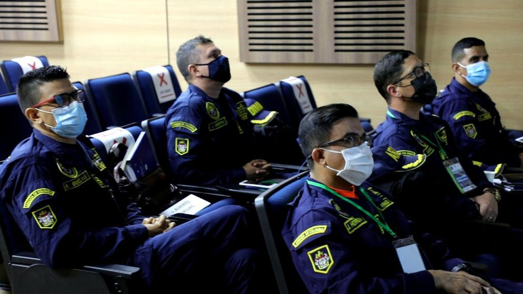 La Dirección General Marítima actualiza sus protocolos de emergencia de derrame de hidrocarburos en el mar 