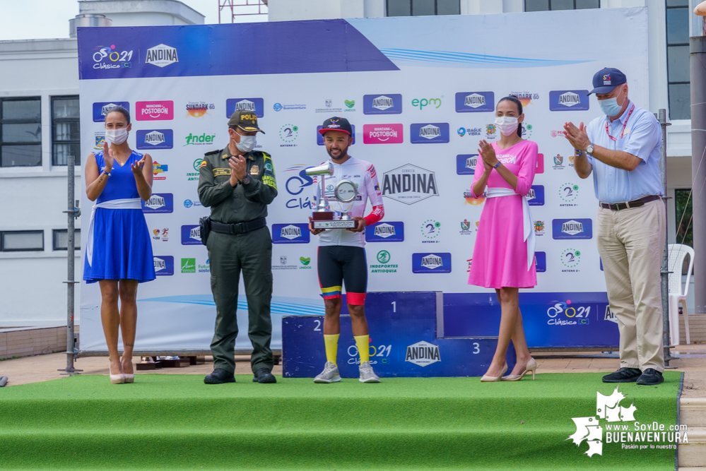 Fabio Duarte se coronó campeón del Clásico RCN 2021 al ganar la contrarreloj en Buenaventura