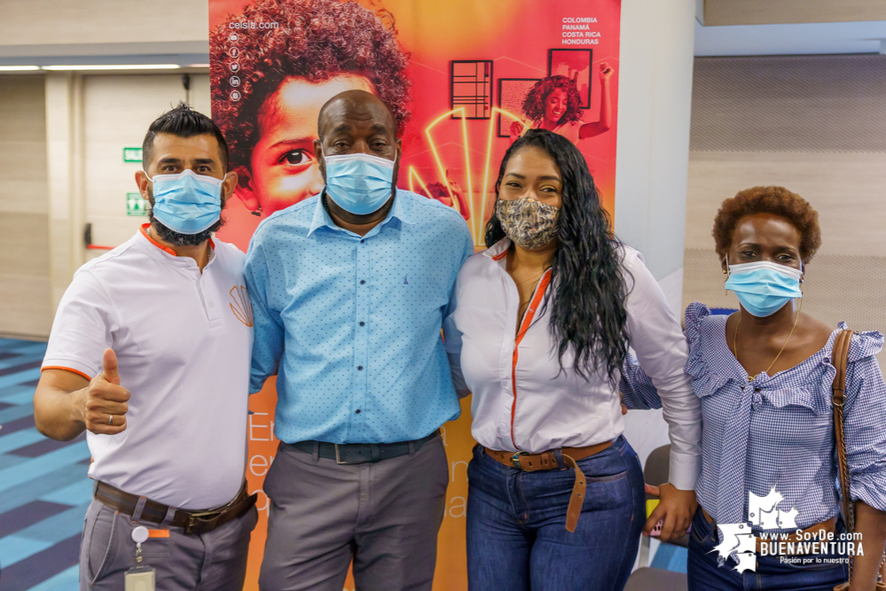 42 nuevos peluqueros, estilistas, barberos y manicuristas, preservarán el estilo afro en Buenaventura