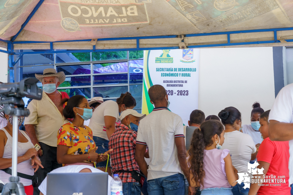 La Secretaría de Desarrollo Económico y Rural de Buenaventura celebró el Día del Campesino En el corregimiento de Cisneros 