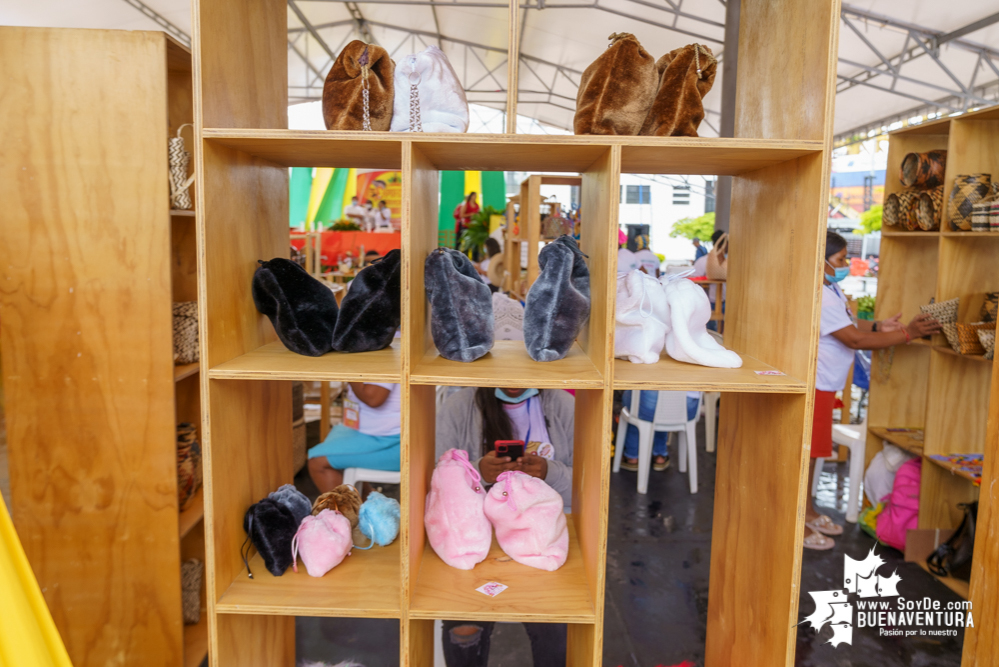 Avanza con éxito la XV Expoferia Campesina 2021 en Buenaventura