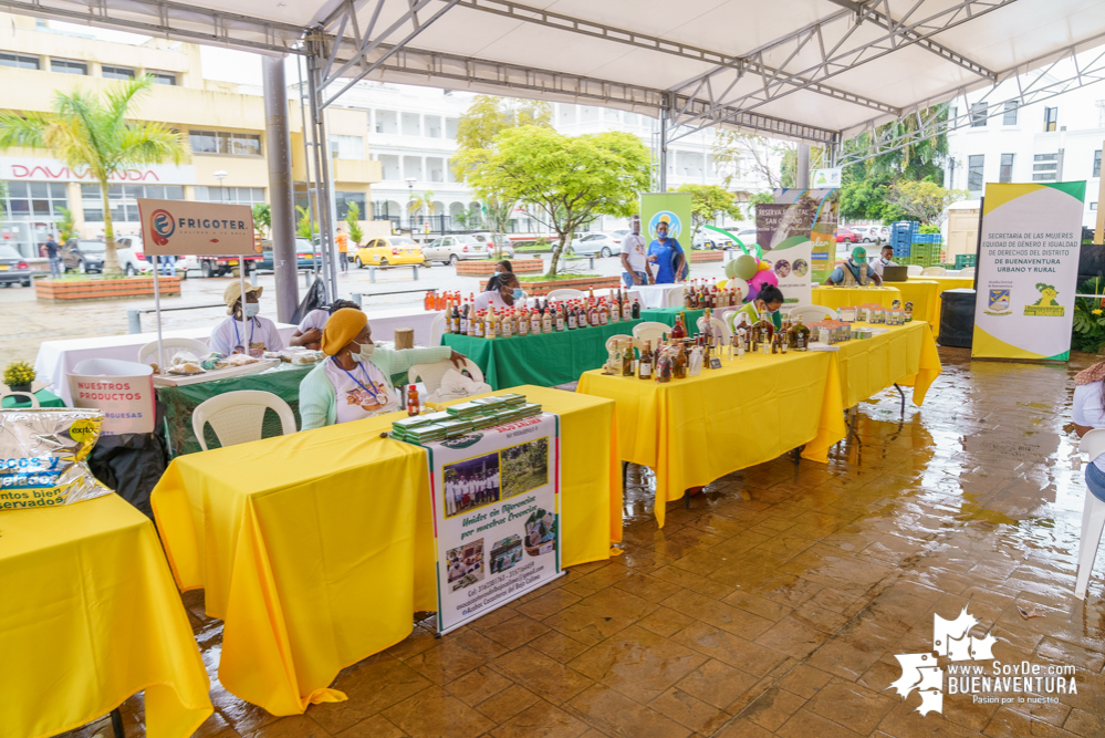 Avanza con éxito la XV Expoferia Campesina 2021 en Buenaventura