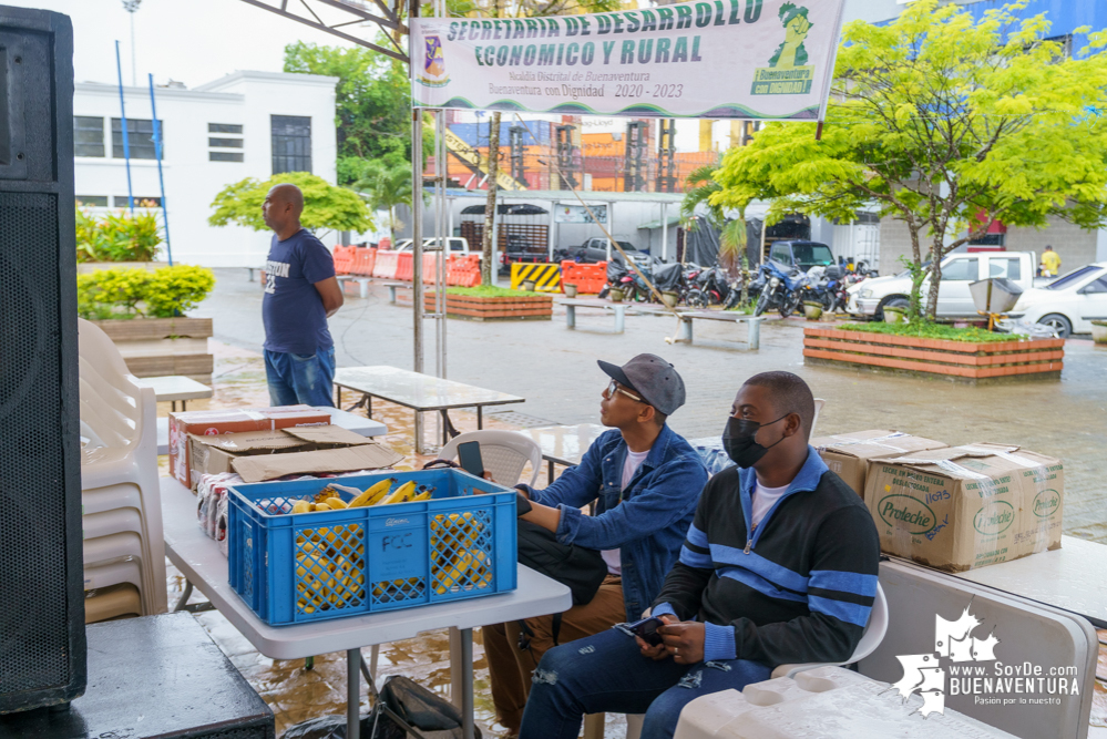 Avanza con éxito la XV Expoferia Campesina 2021 en Buenaventura