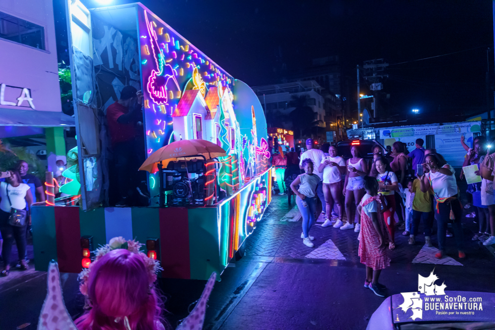 Con el apoyo de la Administración Distrital de Buenaventura, Celsia realizó el desfile mágico de la buena energía en Navidad